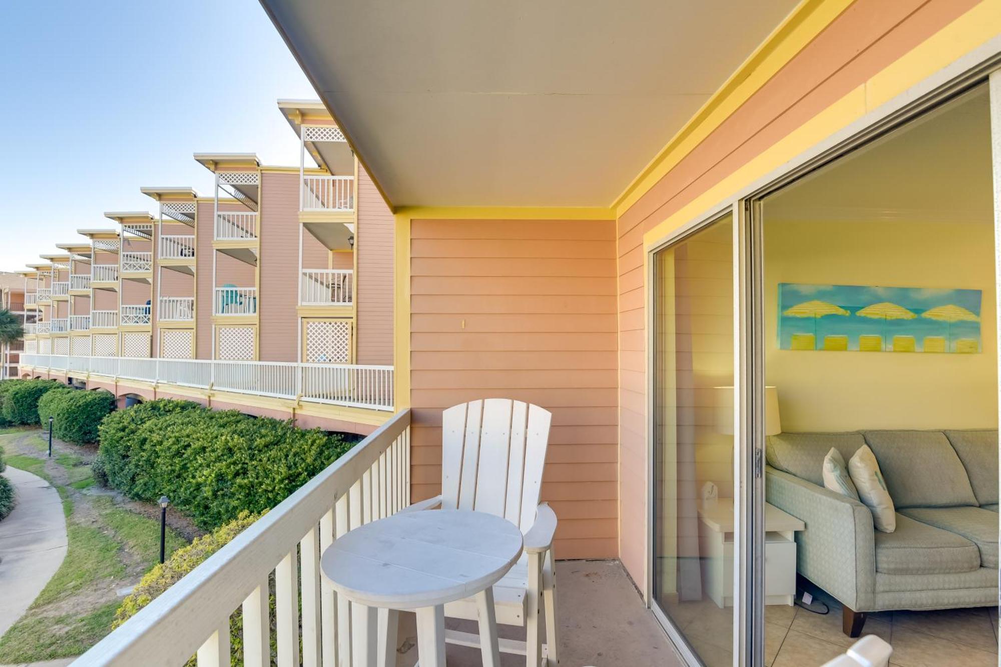 Coastal Galveston Condo Walk To Shoreline! Εξωτερικό φωτογραφία